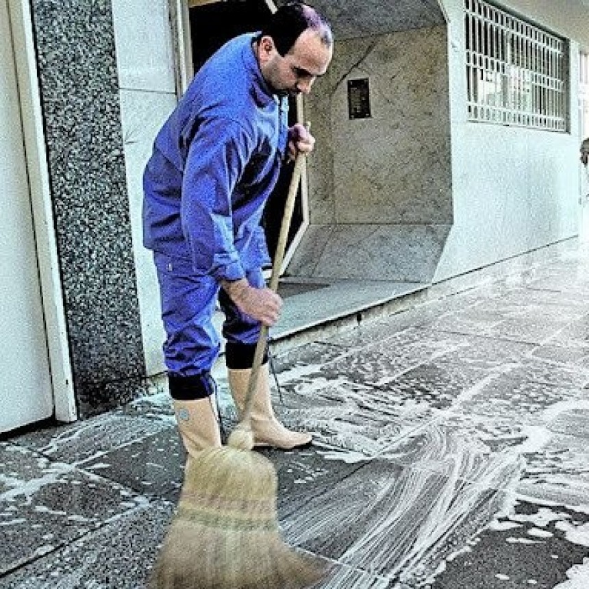 D&Iacute;A DEL ENCARGADO DE EDIFICIO