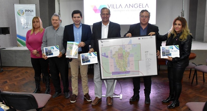 PAPP PRESENT&Oacute; EL PLAN URBANO INTEGRAL DE VILLA &Aacute;NGELA
