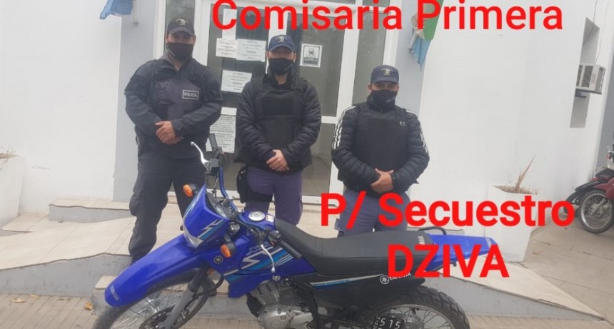 Villa &Aacute;ngela: TRAS OPERATIVO A TALLERES MEC&Aacute;NICOS RECUPERAN UNA MOTO CON PEDIDO DE SECUESTRO DEL 2012