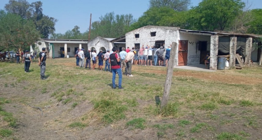 Villa &Aacute;ngela: DESBARATAN CARRERA DE CABALLOS CLANDESTINA Y DETIENEN A 45 PERSONAS