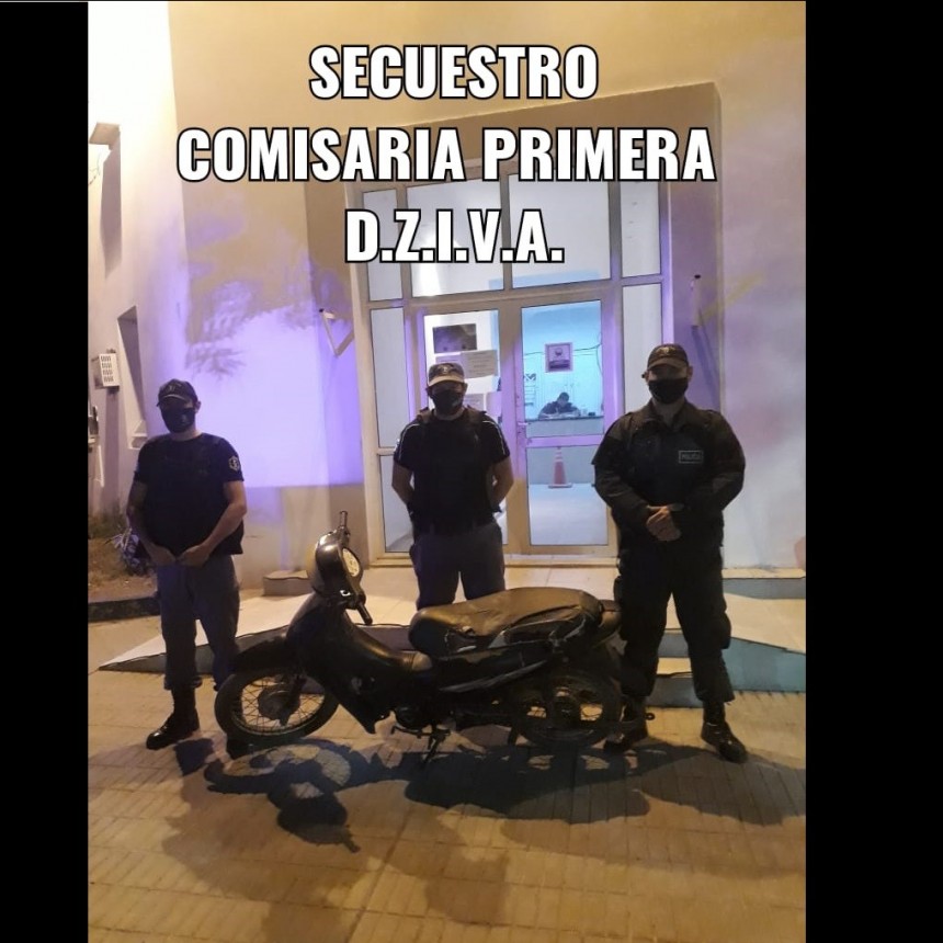 Villa &Aacute;ngela: ENCUENTRAN UNA MOTO ABANDONADA EN UN TERRENO BALD&Iacute;O