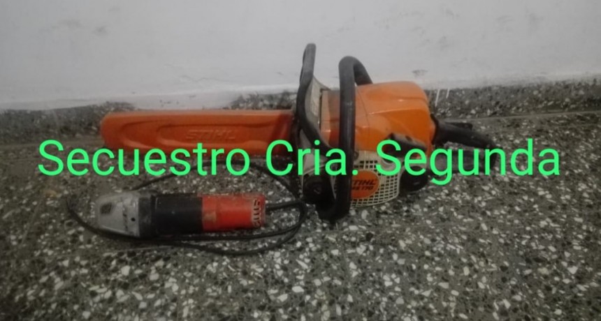 Villa &Aacute;ngela: RECUPERAN UNA MOTOSIERRA Y UNA AMOLADORA, PROCURAN DAR CON EL RESPONSABLE