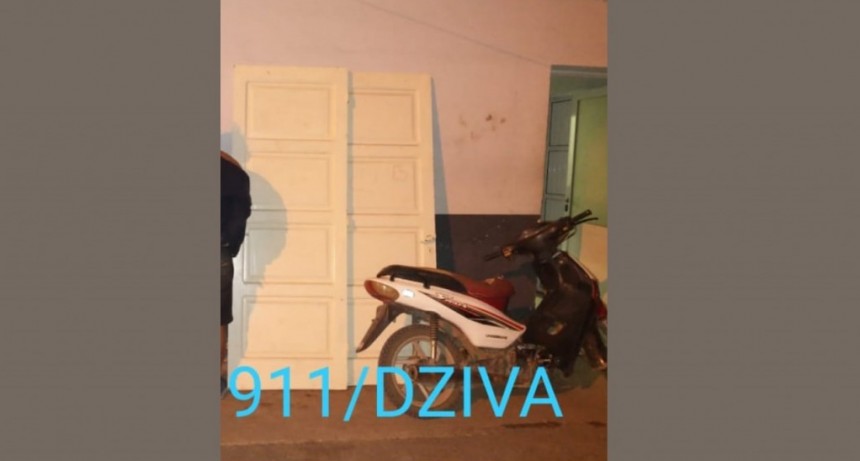 Villa &Aacute;ngela: INTENTARON ROBAR DOS PUERTAS DE UNA VIVENDA DESHABITADA Y FUERON SORPRENDIDOS POR LA POLIC&Iacute;A