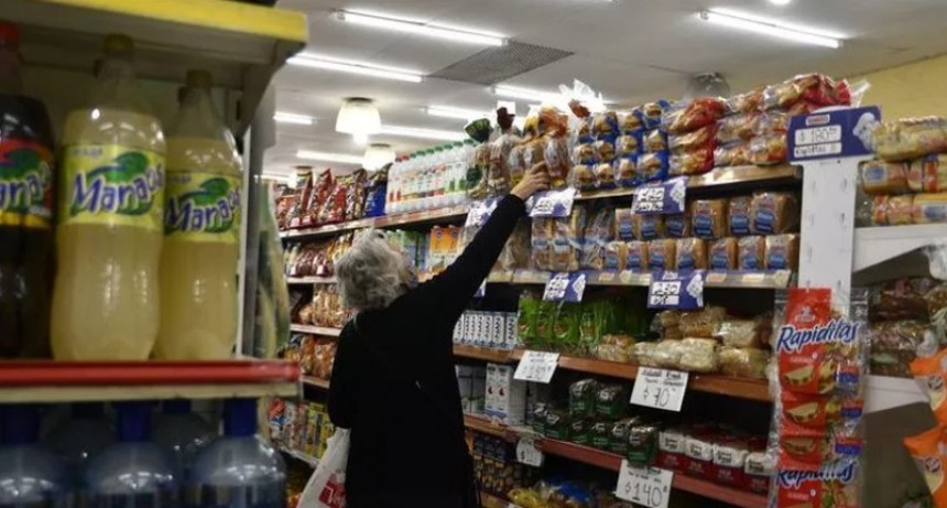 Se aceler&oacute; la inflaci&oacute;n en septiembre, y baj&oacute; el consumo de alimentos, seg&uacute;n consultoras