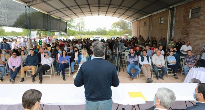 CAPITANICH RESALT&Oacute; LA LABOR DE LOS CONSORCIOS CAMINEROS Y REAFIRM&Oacute; EL RUMBO DE CONSTRUIR V&Iacute;AS DE CONEXI&Oacute;N Y DESARROLLO