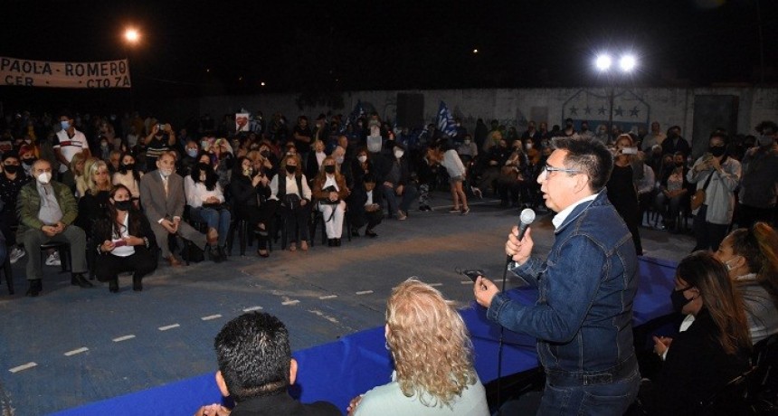 Mart&iacute;nez acompa&ntilde;&oacute; a autoridades del Consejo Local del Partido Justicialista en la entrega de diplomas a congresales provinciales