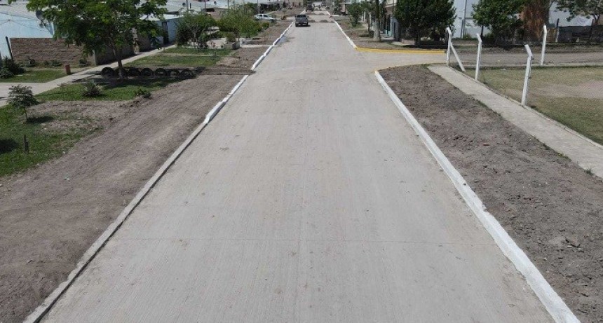 Villa &Aacute;ngela: LA OBRA DEMAND&Oacute; $58 MILLONES, FINANCIADAS POR la DVP -El gobierno inaugur&oacute; 16 cuadras de pavimento 