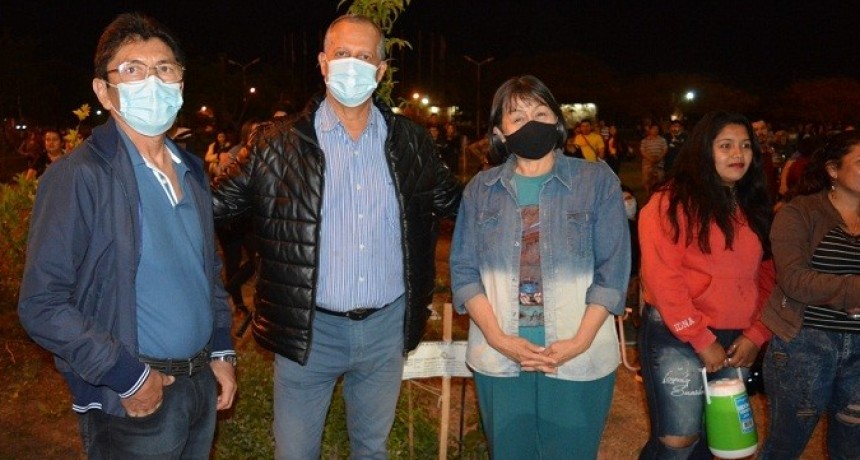 VILLA &Aacute;NGELA: PAPP DESTAC&Oacute; LA GRAN CONVOCATORIA EN LA CELEBRACI&Oacute;N POR EL D&Iacute;A DE LA MADRE EN EL PARQUE DEL CENTENARIO