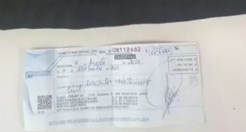 Barranqueras: Un hombre intentaba vender un cheque robado por 225 mil pesos