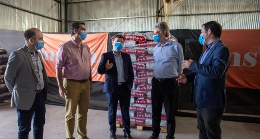 El gobernador inaugur&oacute; la planta de alimentos balanceados del Grupo Insuga en Puerto Tirol