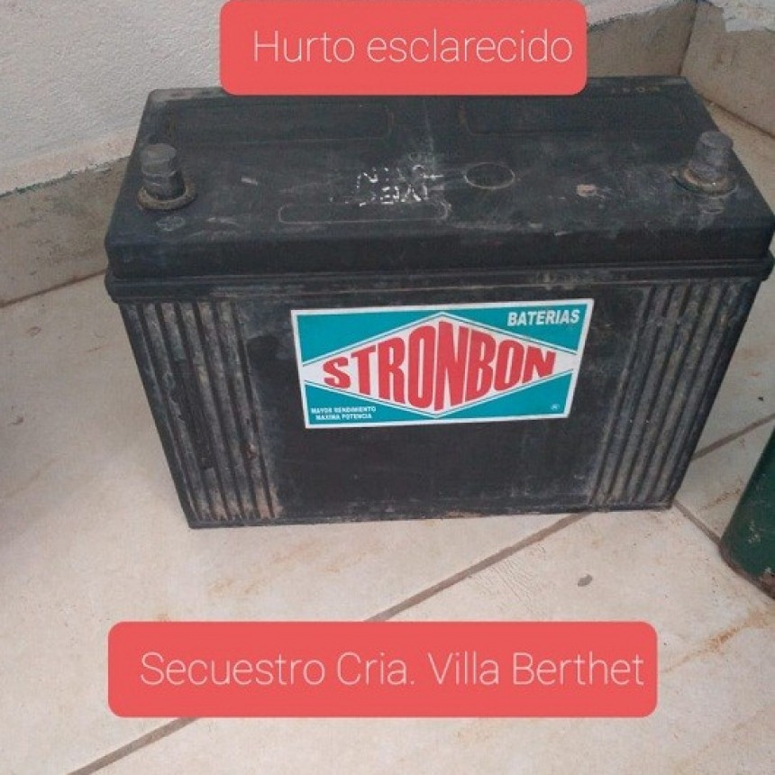 Villa Berthet:   QUISO ARRANCAR SU CAMI&Oacute;N PERO NO PUDO PORQUE LE SACARON LA BATER&Iacute;A 
