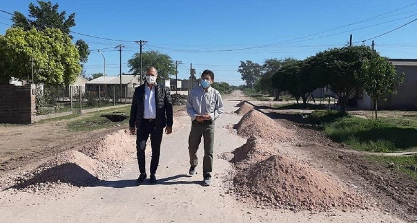 Villa &Aacute;ngela: INTENDENTE ADALBERTO PAPP | "Queremos llegar a los 20 km de ripio antes de  fin de a&ntilde;o" 