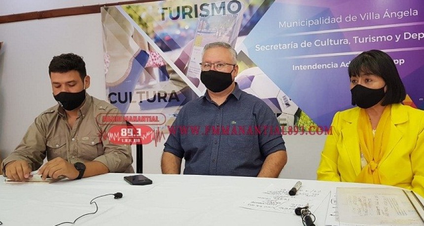 Villa &Aacute;ngela: EL MUNICIPIO ACOMPA&Ntilde;A EL LANZAMIENTO DE LA EXPOSICI&Oacute;N N&deg; 12 DEL INTA