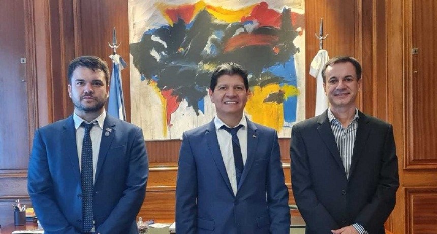 UN CHAQUE&Ntilde;O CONDUCIR&Aacute; LA FEDERACI&Oacute;N INMOBILIARIA DE LA REP&Uacute;BLICA ARGENTINA 