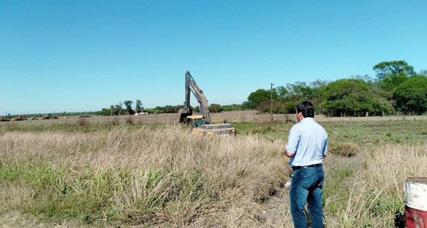Villa Berthet: SE REANUDARON LOS TRABAJOS PARA CULMINAR LA CONEXI&Oacute;N DEL ACUEDUECTO