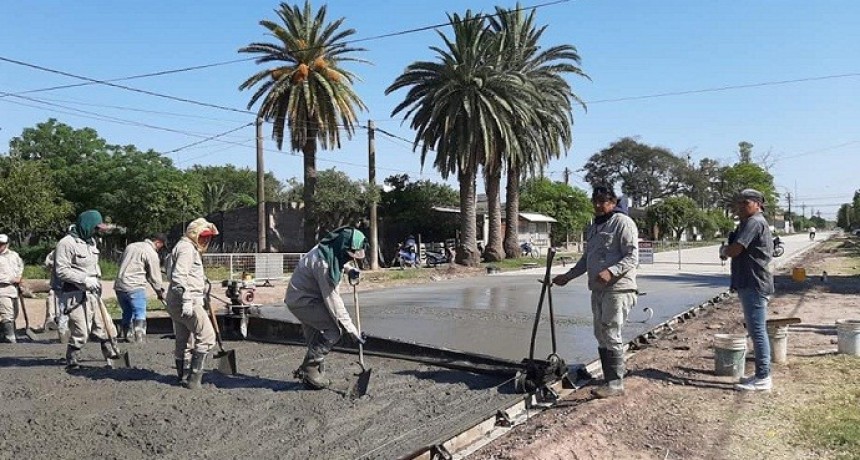 Villa &Aacute;ngela: CALLE AMEGHINO | "QUEREMOS FAVORECER CON PAVIMENTO A ESTABLECIMIENTOS EDUCATIVOS"