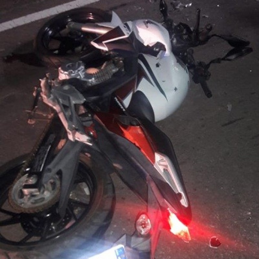 Villa &Aacute;ngela: UN MOTOCICLISTA DE 52 A&Ntilde;OS CHOC&Oacute; UN ANIMAL 