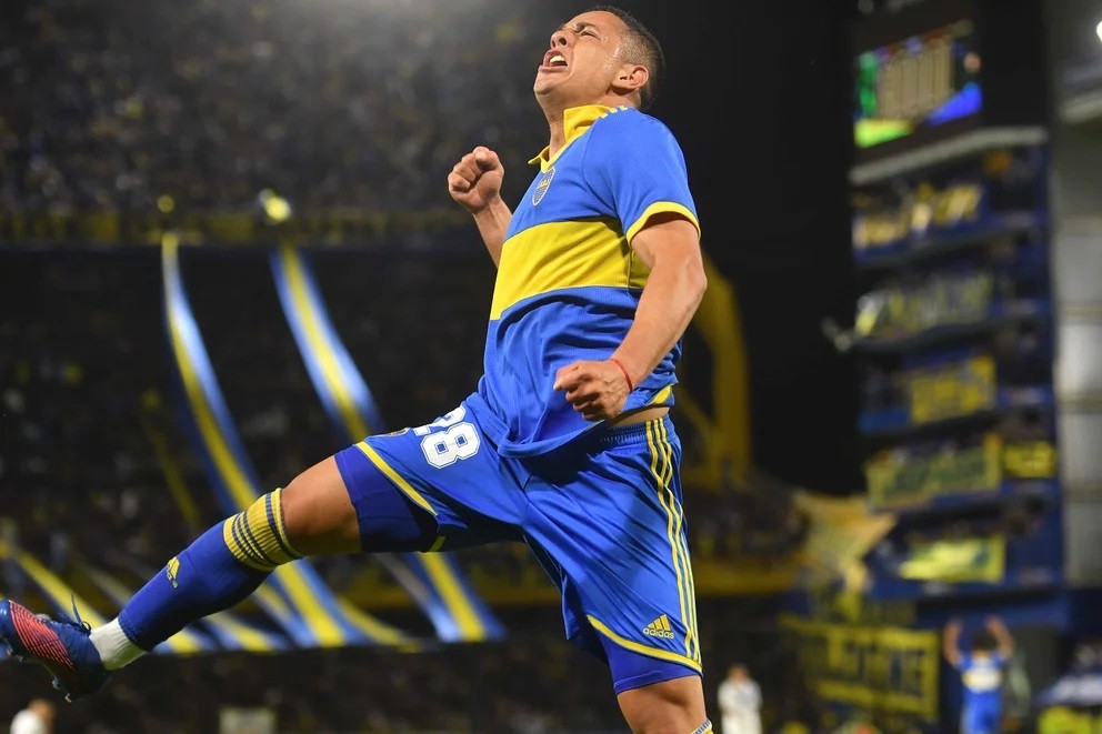 Con gol del juvenil Morales, Boca Juniors le ganó 1-0 a Vélez y se subió a la cima de la Liga Profesional