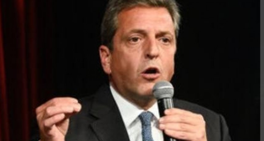 MASSA ENVIAR&Aacute; UN PROYECTO AL CONGRESO PARA MANTENER EL PREVIAJE COMO "POL&Iacute;TICA DE ESTADO"