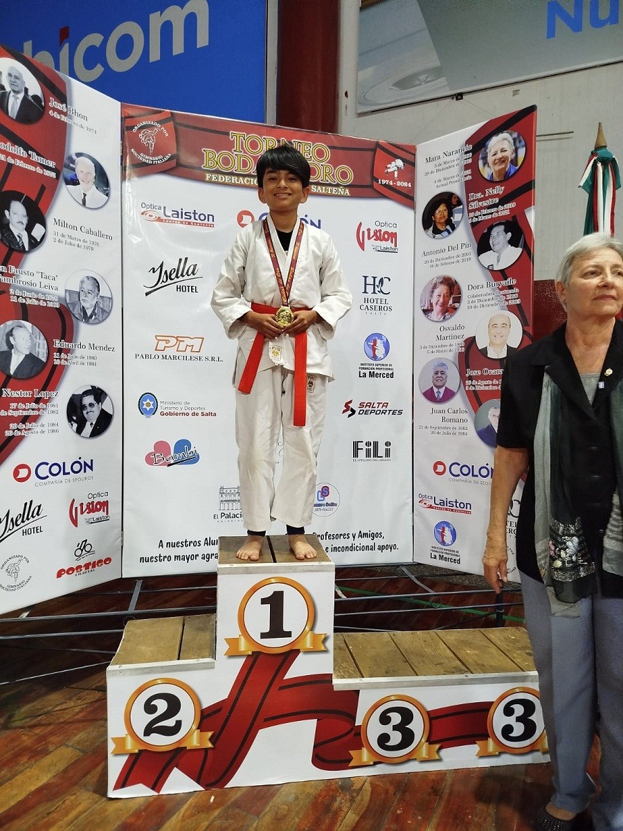  LA ASOCIACIÓN CIVIL “JITA KIOEI” GANÓ LA COPA BODAS DE ORO DE LA FEDERACIÓN SALTEÑA DE JUDO