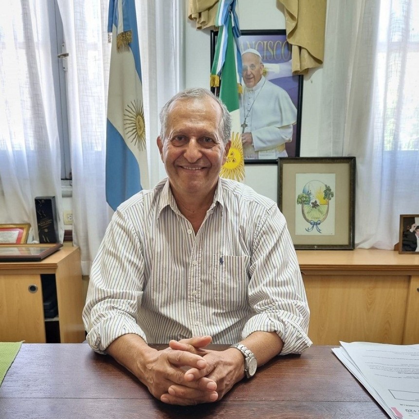 Villa &Aacute;ngela: Adalberto Papp celebr&oacute; la aprobaci&oacute;n del concejo la compra de bateas y se refiri&oacute; al manejo transparente de los recursos econ&oacute;micos en su gesti&oacute;n