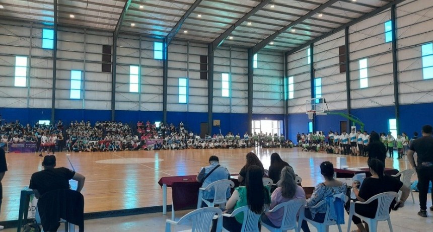 EL MUNICIPIO DE VILLA &Aacute;NGELA REALIZ&Oacute; UNA EDICI&Oacute;N MAS DE LA ESTUDIANTINA DE LOS 7&ordm; GRADOS