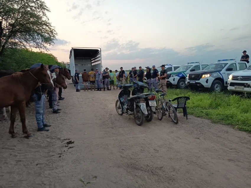 Desbarataron carreras clandestinas en Quitilipi: cuatro demorados