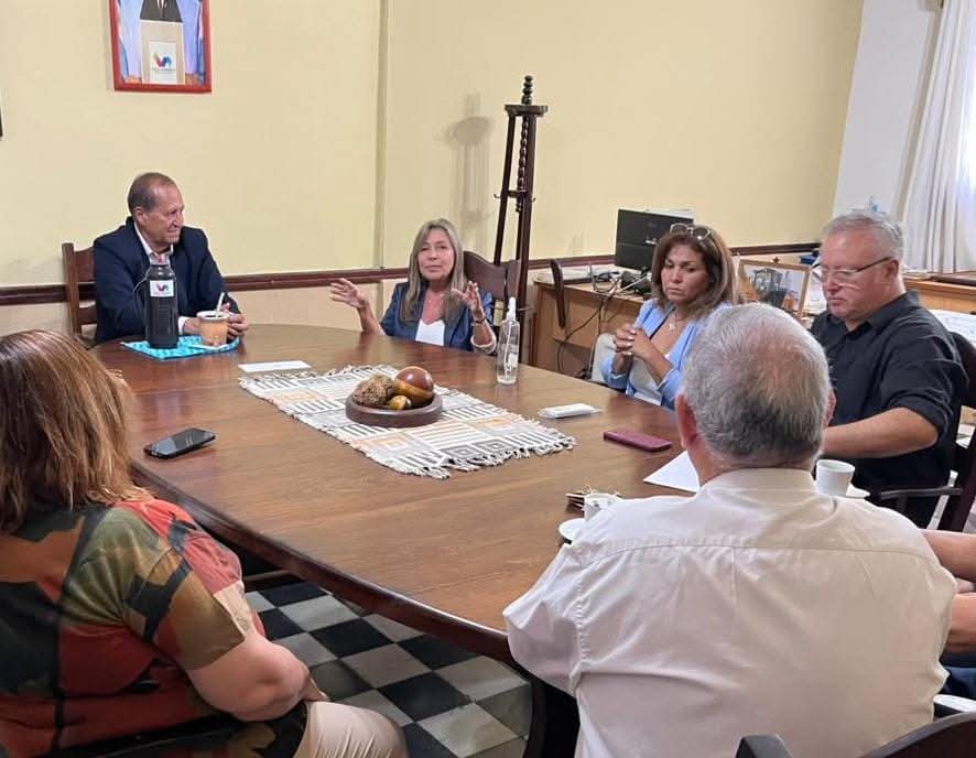 ZUNILDA NIREMPERGER BRINDÓ UNA CAPACITACIÓN CIUDADANA EN VILLA ÁNGELA SOBRE LAS PRÓXIMAS ELECCIONES Y LA IMPLEMENTACIÓN DE LA BOLETA ÚNICA DE PAPEL
