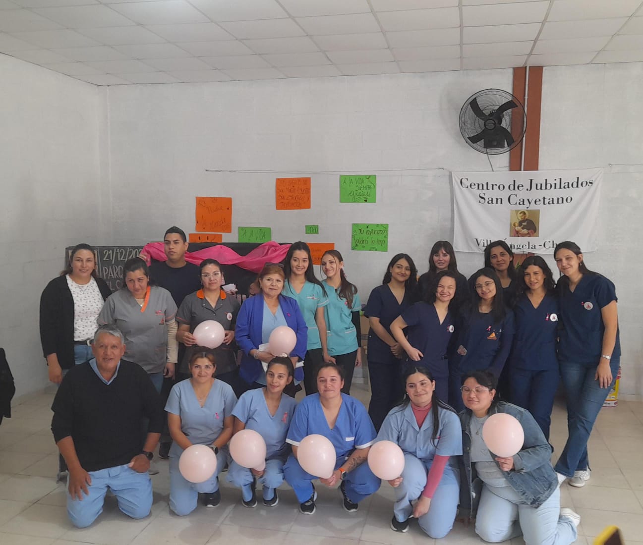 VILLA ÁNGELA: CHARLA INFORMATIVA SOBRE LA PREVENCIÓN DEL CÁNCER DE MAMAS 