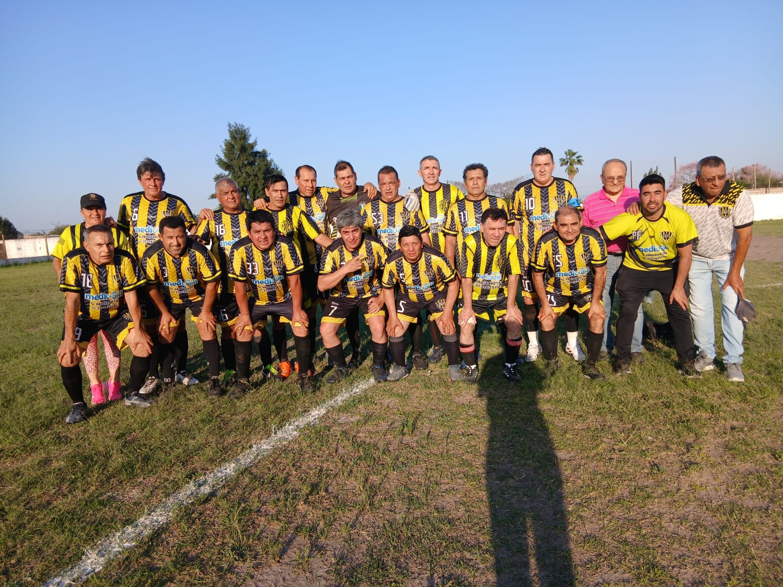VILLA ÁNGELA: JUGADORES +50 DEL CLUB REMEDIOS DE ESCALADA DISPUTA EL PASE A LA FINAL EN TORNEO DE AFA