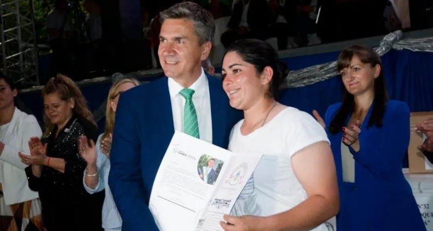 Charata festej&oacute; 111 a&ntilde;os con obras, entregas y el gobernador Zdero