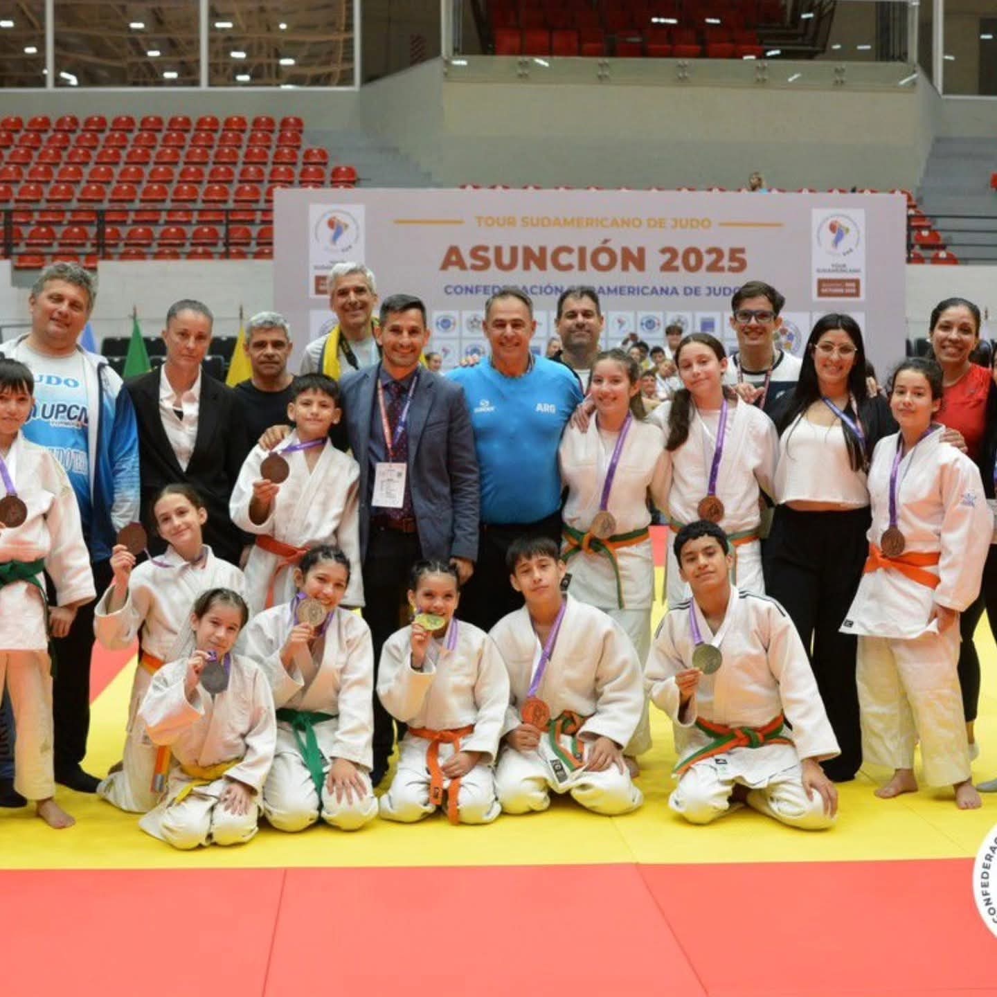 JUDOCAS VILLANGELENSES LOGRARON EXCELENTES RESULTADOS EN EL  CAMPEONATO SUDAMERICANO ASUNCION 2025