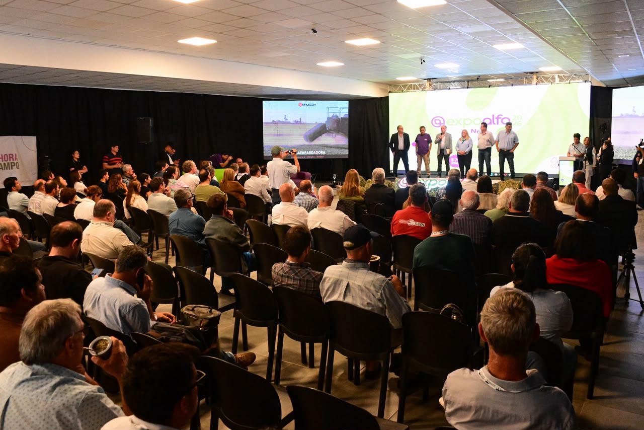 DELGADO ACOMPA&Ntilde;&Oacute; LA APERTURA DE EXPOALFA NORTE Y DESTAC&Oacute; EL POTENCIAL PRODUCTIVO DEL CHACO