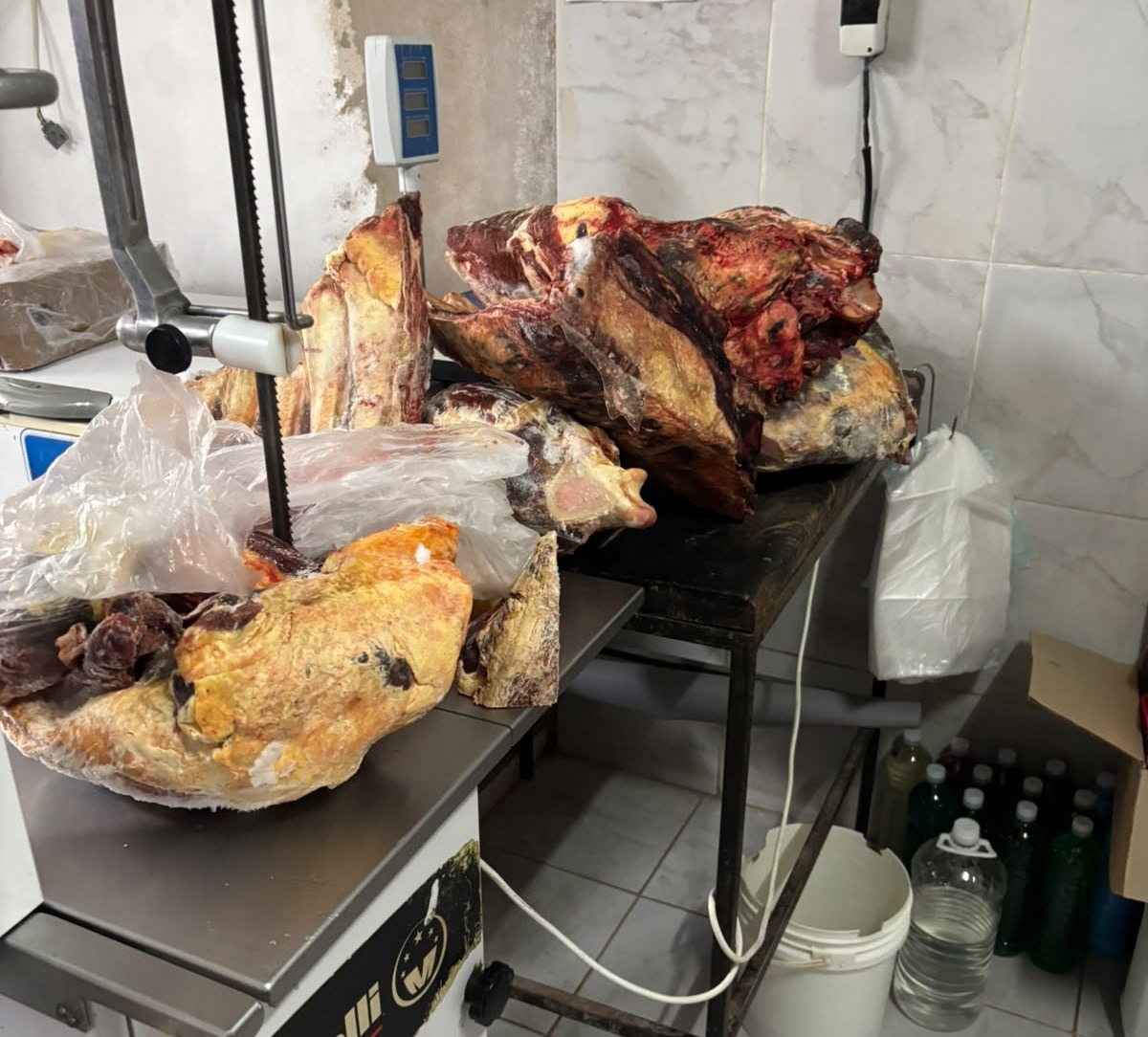LA TIGRA: DETECTARON CARNE EN MAL ESTADO DURANTE CONTROLES EN CARNICER&Iacute;AS