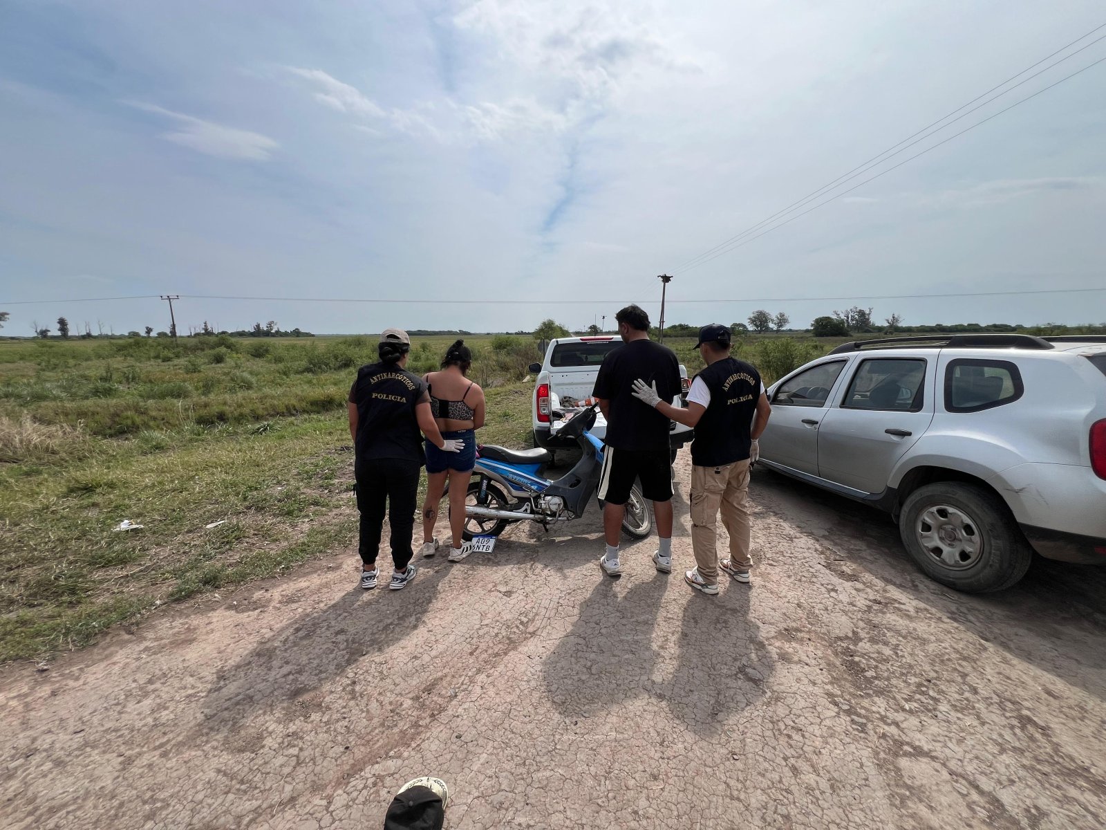 SAN BERNARDO: ANTINARC&Oacute;TICOS INTERCEPT&Oacute; A UNA PAREJA EN LA RUTA 95 Y SECUESTR&Oacute; COCA&Iacute;NA