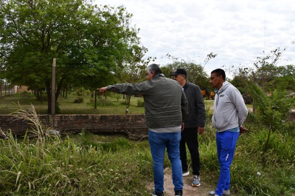 PAPP SUPERVISÓ LA LIMPIEZA DEL CANAL DE AVENIDA ITALIA QUE PERMITIRÁ MEJORAR EL ESCURRIMIENTO DEL AGUA EN VILLA ÁNGELA