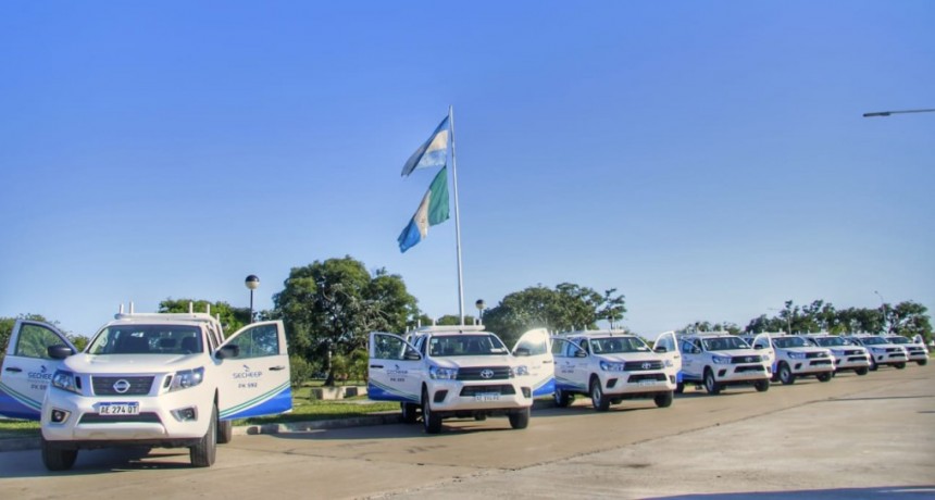 CAPITANICH ENTREG&Oacute; A SECHEEP 18 CAMIONETAS PARA 10 LOCALIDADES