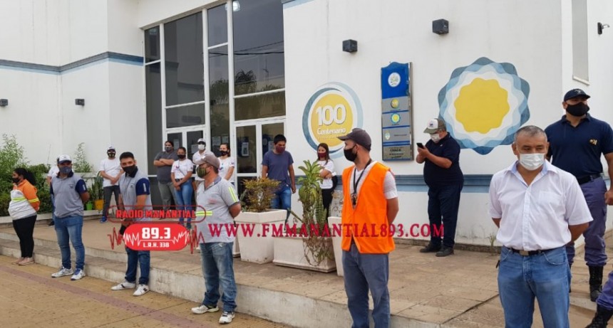 Villa &Aacute;ngela: NUEVO OPERATIVO DE RASTRILLAJE Y CONTROL EN LA CASA DE LAS CULTURAS | &ldquo;ten&iacute;amos un promedio de 27.1 por d&iacute;a de cantidad de infectados, y hoy tenemos un promedio de 2.0 aproximadamente&rdquo;