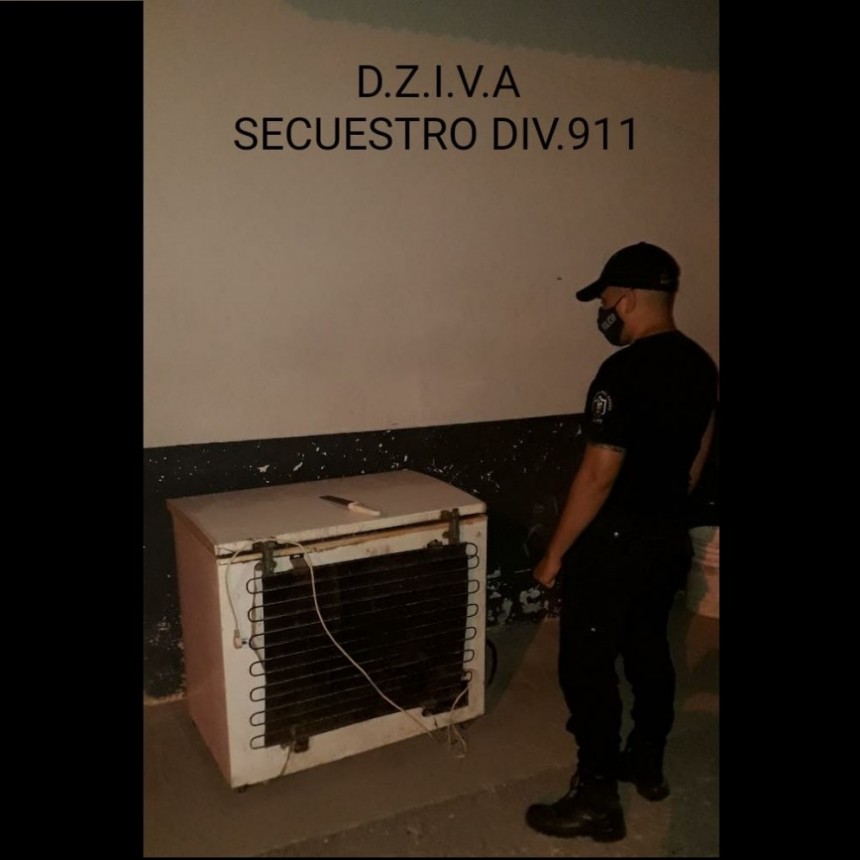 Villa &Aacute;ngela: TRAS RECUPERAR UN FREEZER, EL PERSONAL POLICIAL TRATA DE ESTABLECER SU PROCEDENCIA