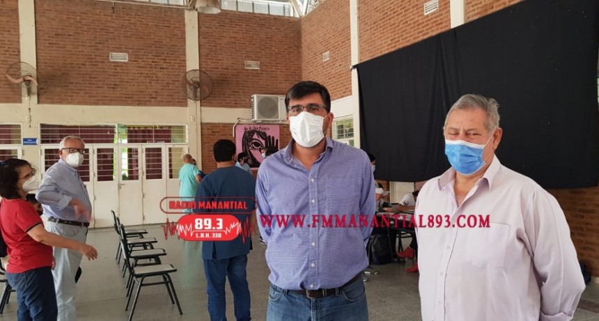 Villa &Aacute;ngela: COMENZO LA APLICACI&Oacute;N DE TERCERAS DOSIS DE VACUNAS CONTRA EL COVID-19