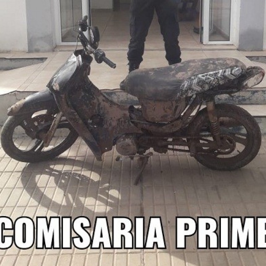 Villa &Aacute;ngela: SECUESTRAN UNA MOTOCICLETA 110 Y PROCURAN HALLAR A SU PROPIETARIO