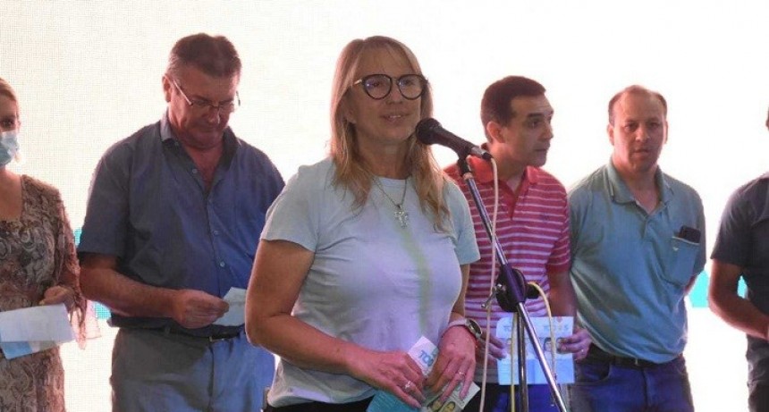 Destac&oacute; el Trabajo de Capitanich para Revertir los Resultados de las PASO: CHOMIAK PEDIR&Aacute; LICENCIA EN CHARATA PARA ASUMIR COMO DIPUTADA NACIONAL