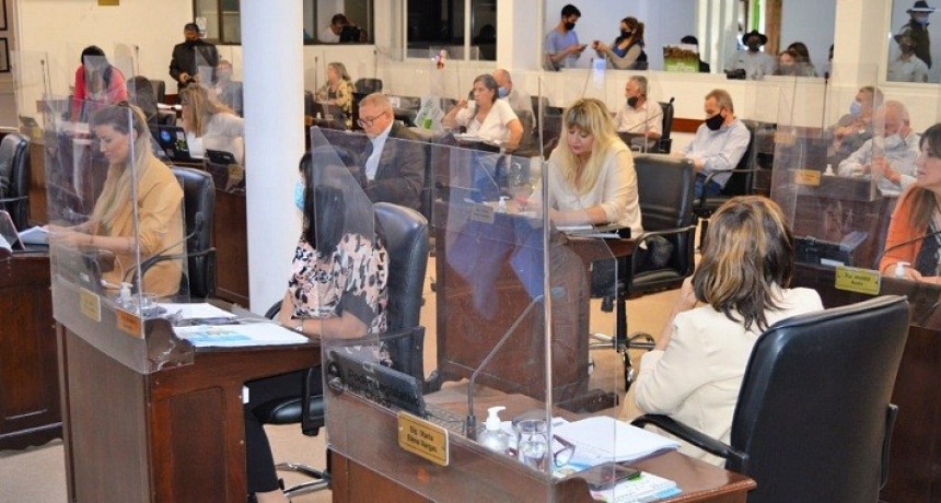 LA LEGISLATURA CONVIRTI&Oacute; EN LEY EL R&Eacute;GIMEN DE INASISTENCIAS JUSTIFICADAS PARA ESTUDIANTES POR D&Iacute;A MENSTRUAL 