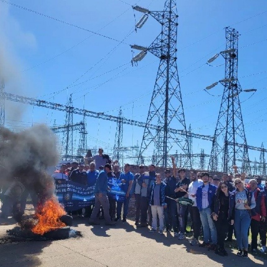 EL SINDICATO LUZ Y FUERZA AMENAZA CON UN PARO EN LA TEMPORADA DE MAYOR DEMANDA  