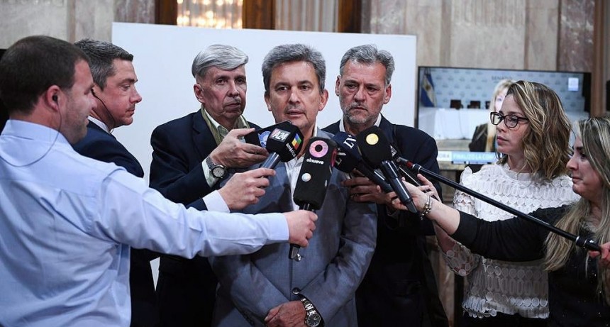 ZIMMERMANN: &ldquo;EL COMPROMISO CON LOS GOBERNADORES NO EST&Aacute; REFLEJADO EN EL PRESUPUESTO&rdquo; 