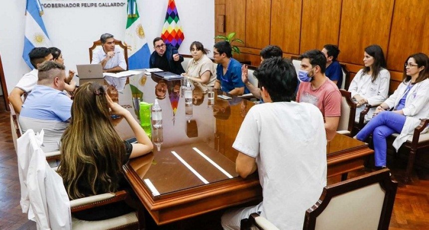 El Gobierno y M&eacute;dicos Residentes Acordaron Nuevos Incrementos Salariales Desde Noviembre