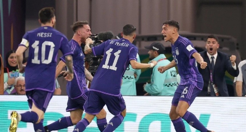 QATAR 2022: Juli&aacute;n y un golazo para el 2-0 de Argentina