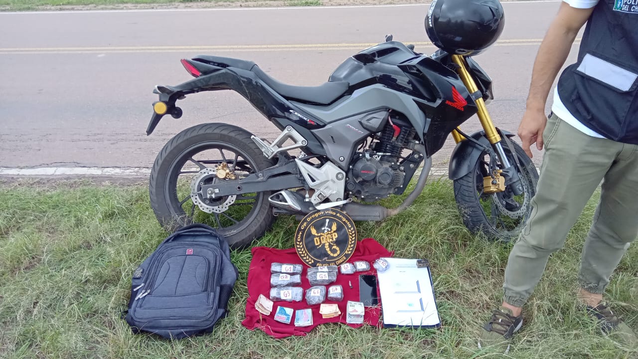Villa &Aacute;ngela: ATRAPARON A UN MOTOCICLISTA CON M&Aacute;S DE UN KILO DE COCA&Iacute;NA
