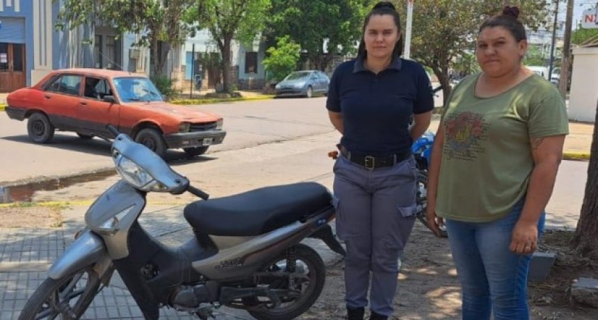 Villa &Aacute;ngela: DEL PATIO DE SU CASA LE SUSTRAJERON LA MOTOCILETA