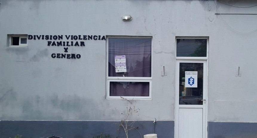 Villa &Aacute;ngela: D&Iacute;A INTERNACIONAL DE LA ELIMINACI&Oacute;N DE LA VIOLENCIA CONTRA LA MUJER | Con entrega de folleter&iacute;a se realiz&oacute; actividades de concientizaci&oacute;n  